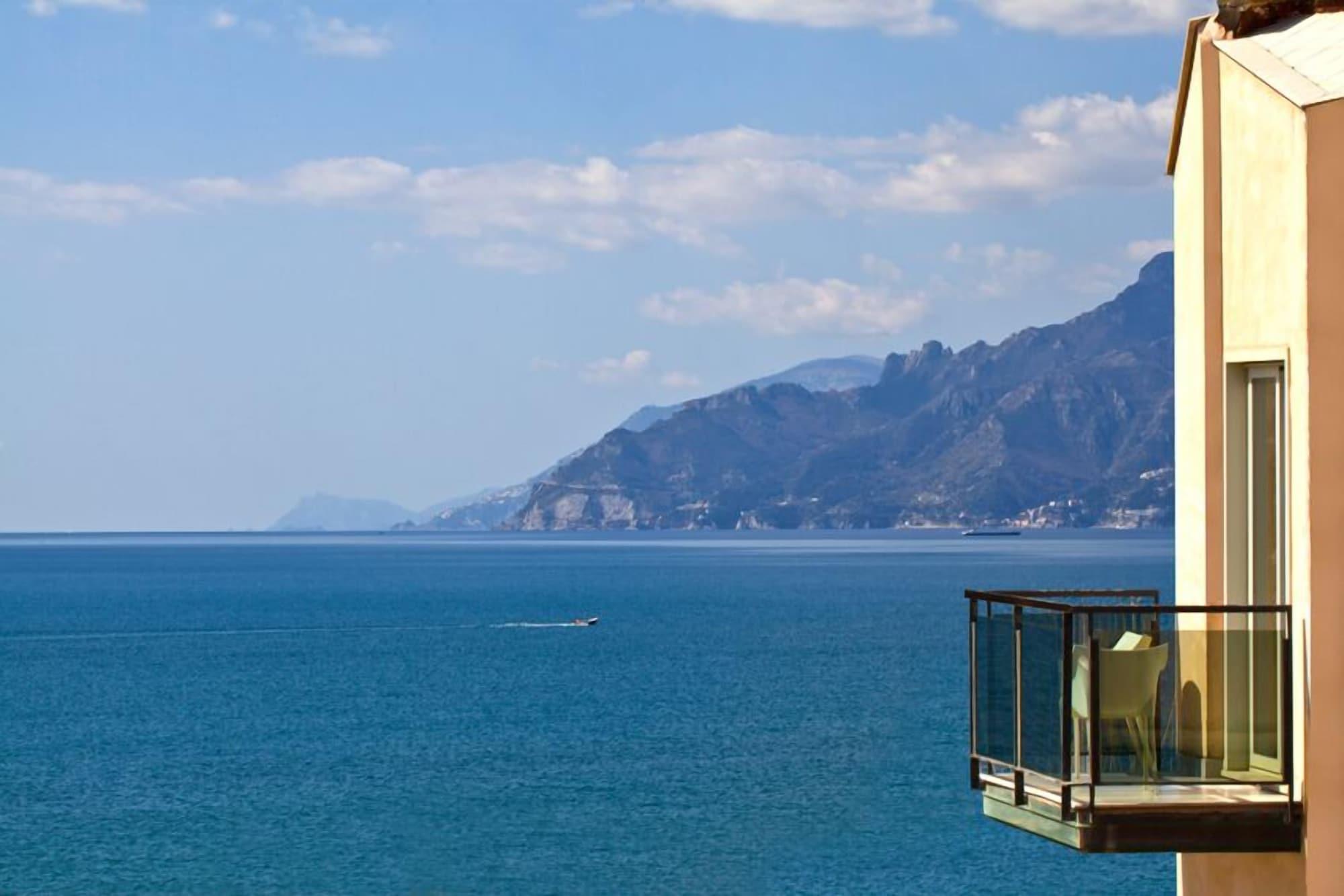 Mediterranea Hotel & Convention Center Salerno Eksteriør bilde
