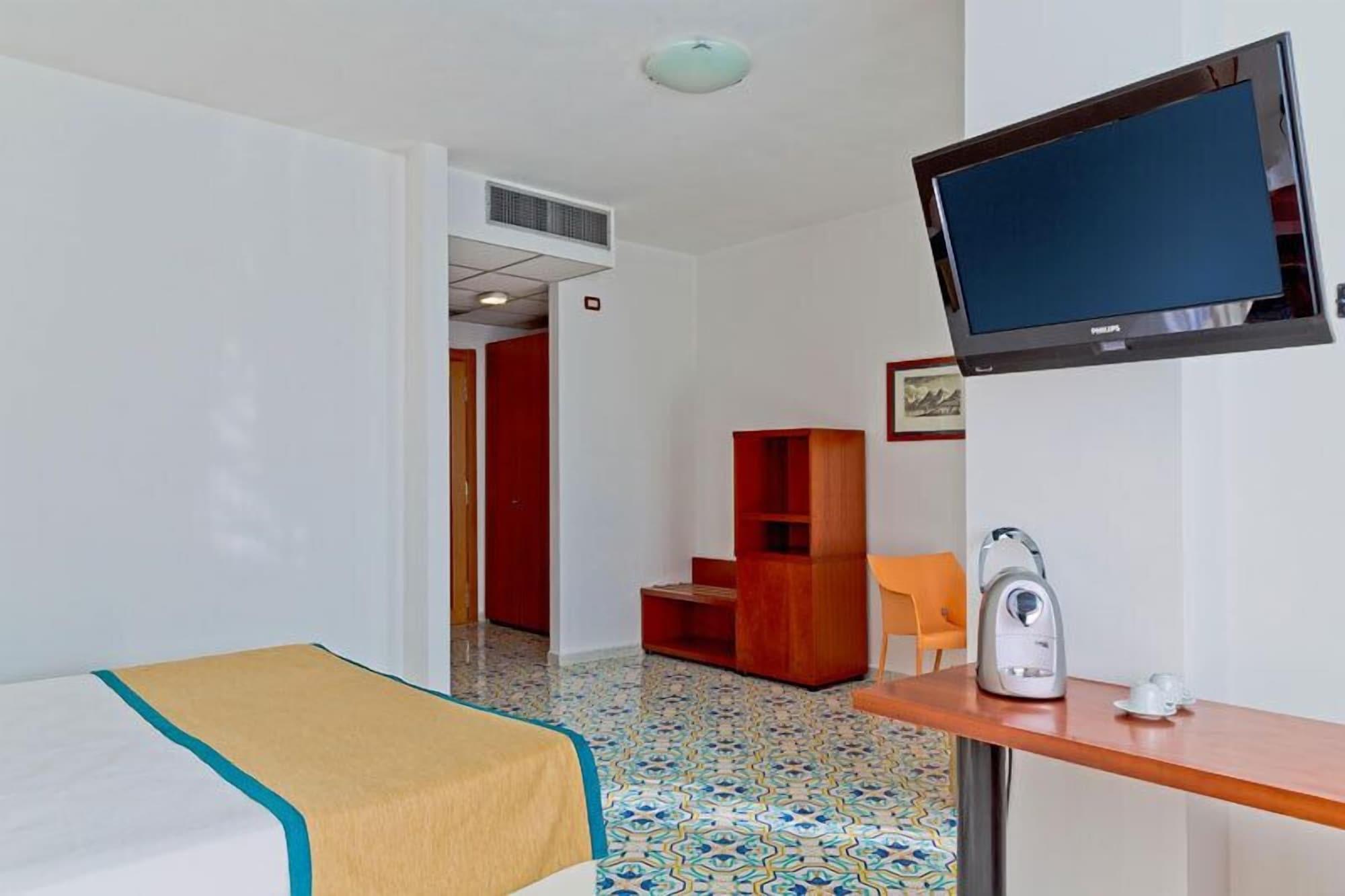 Mediterranea Hotel & Convention Center Salerno Eksteriør bilde