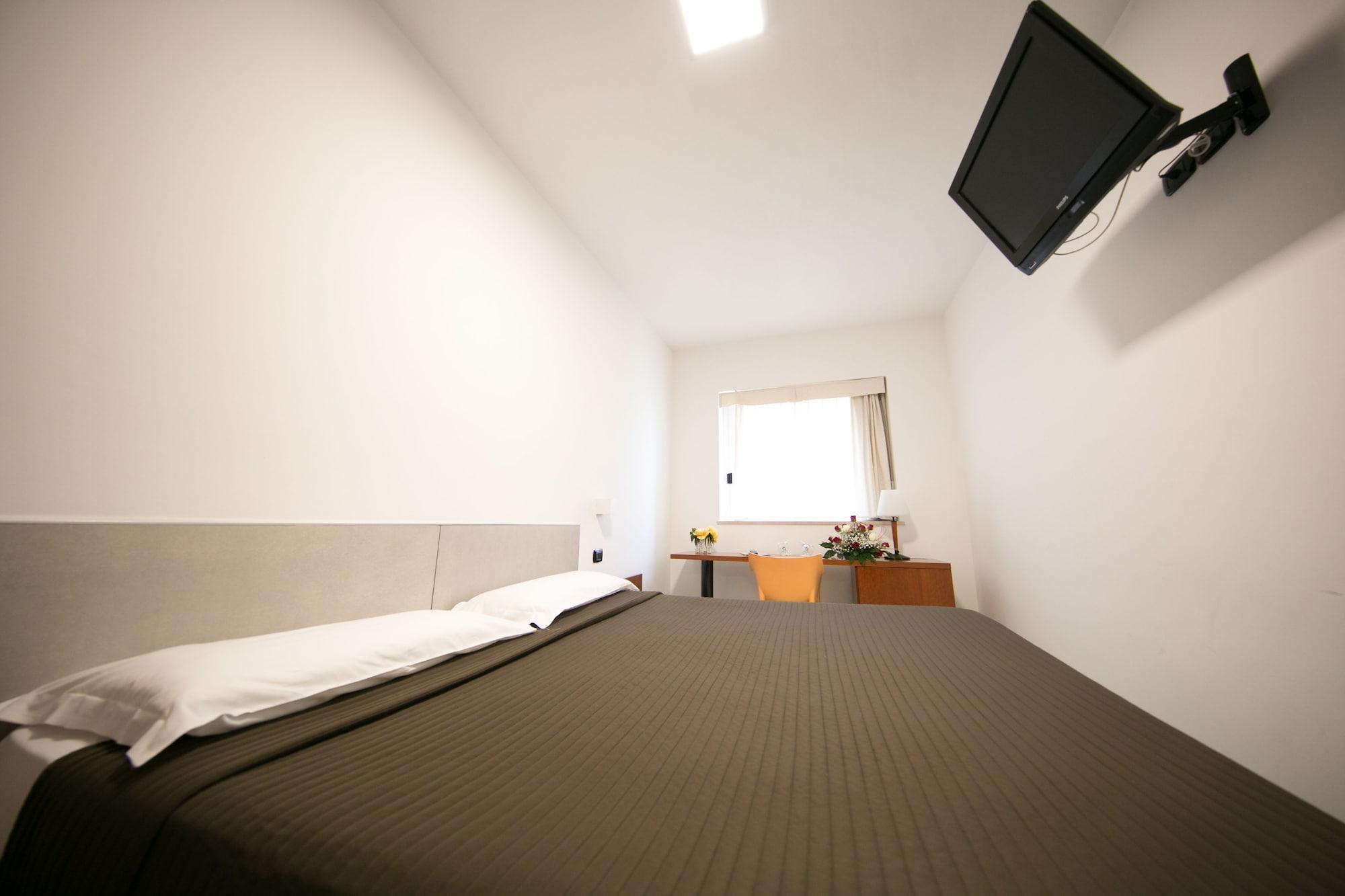Mediterranea Hotel & Convention Center Salerno Eksteriør bilde