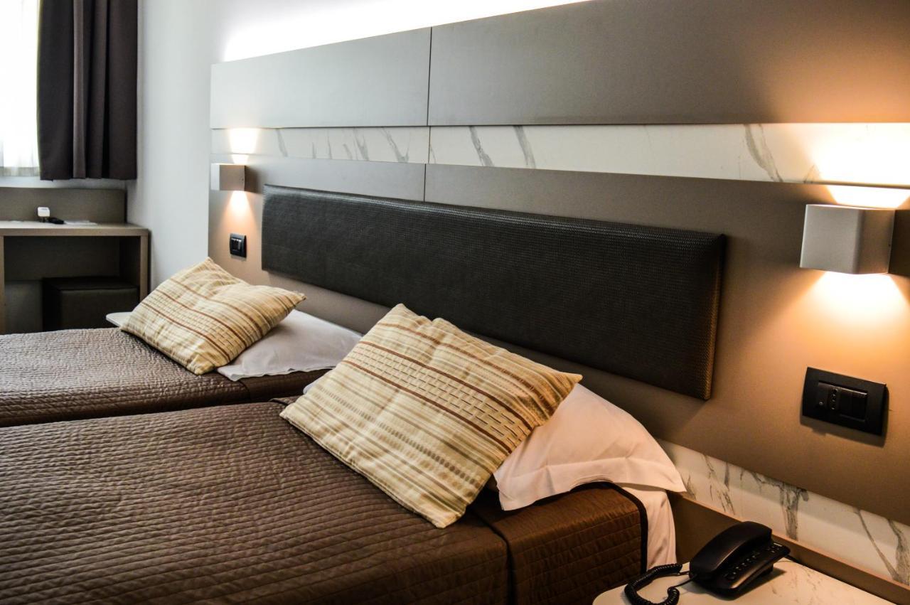 Mediterranea Hotel & Convention Center Salerno Eksteriør bilde