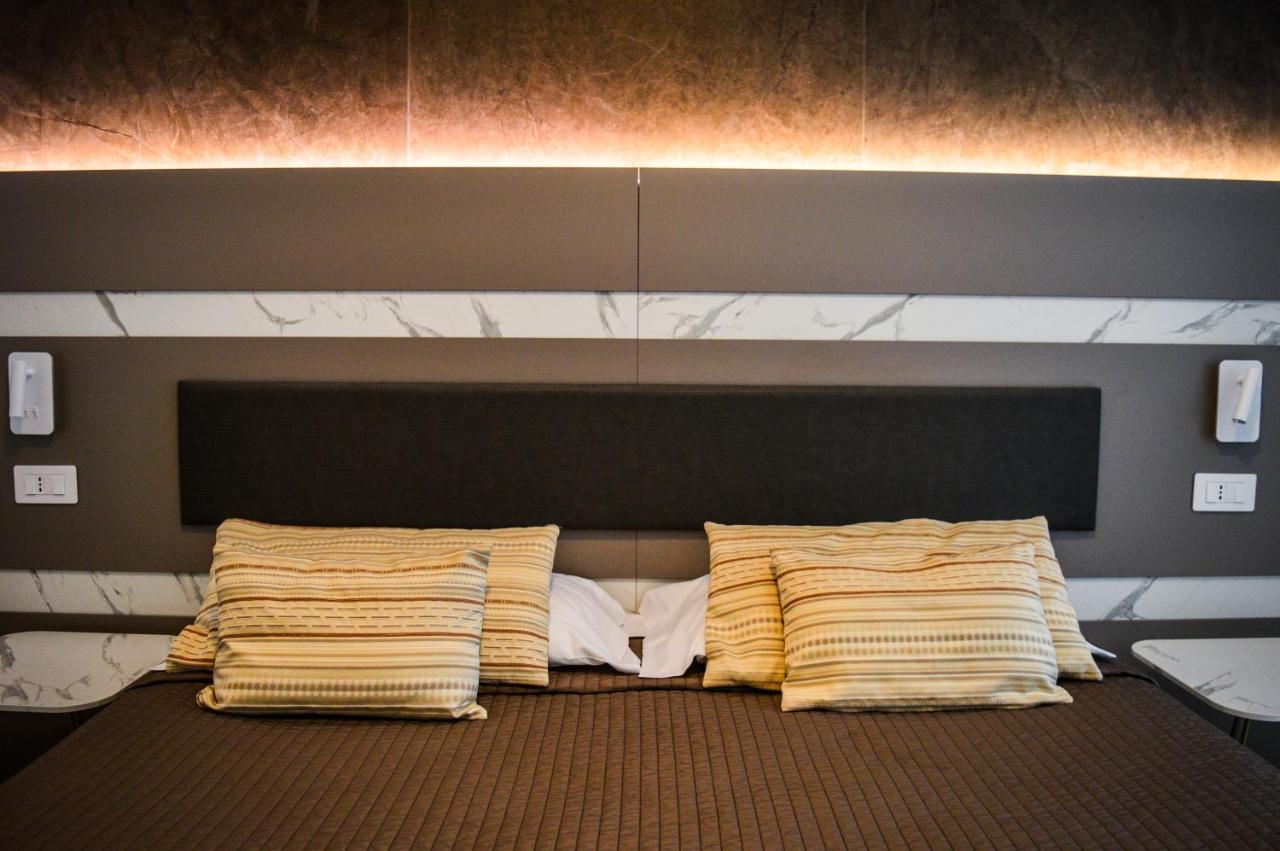 Mediterranea Hotel & Convention Center Salerno Eksteriør bilde