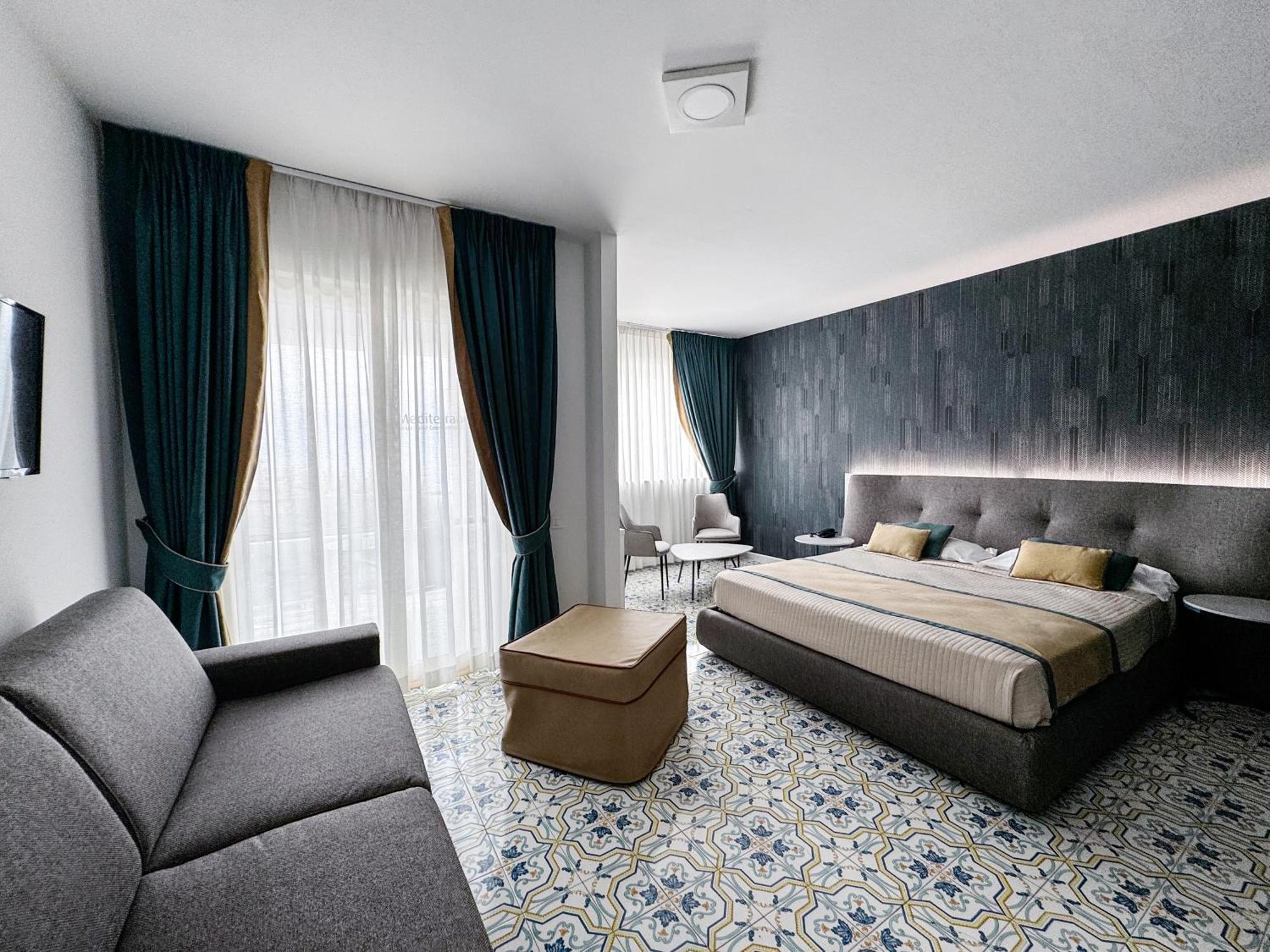 Mediterranea Hotel & Convention Center Salerno Eksteriør bilde