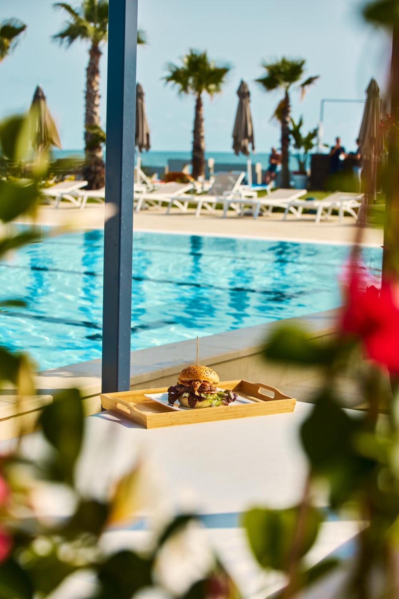 Mediterranea Hotel & Convention Center Salerno Eksteriør bilde